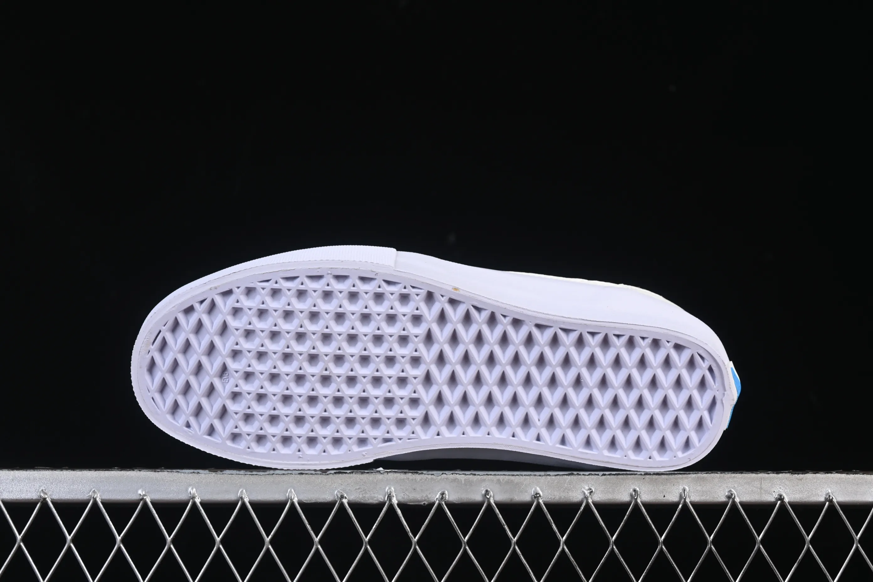 All categories Vans Vans series Vans Low Vans low-top Vans Safe Brady Low Vans high-end branch low-top retro casual sneakers VN0007QXBA22